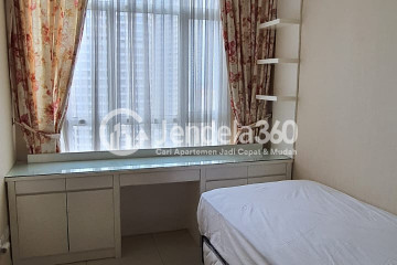 Bedroom 2 2BR Central Park Apartment at Middle Floor