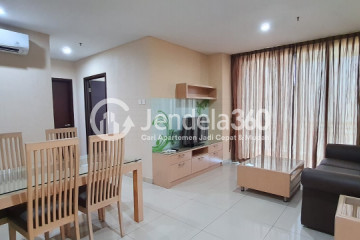 Living Room 2BR Central Park Apartment at Middle Floor