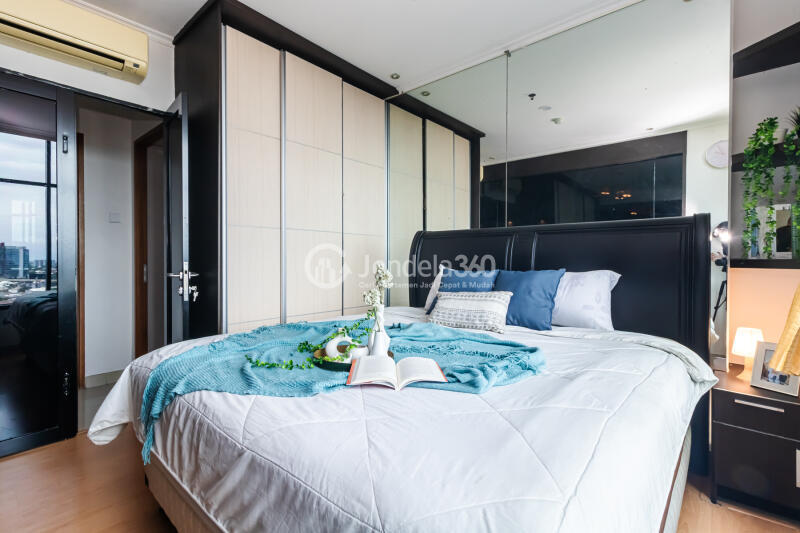 Bedroom 1 Stunning 2BR Apartment at Hamptons Park Apartment High Floor