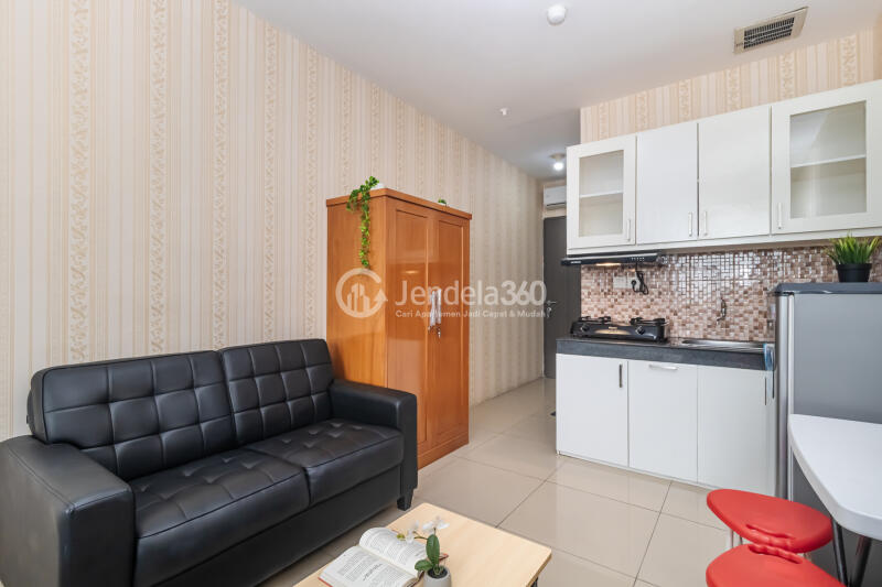 Bedroom Studio Apartment with City View at Pasar Baru Mansion Apartment