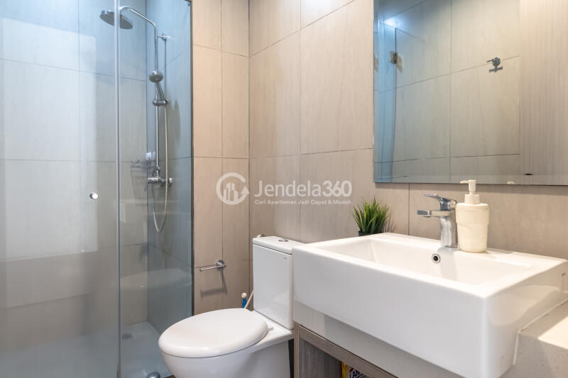 Bathroom Stylish 2BR Apartment at Fatmawati City Center Apartment Tower Corona