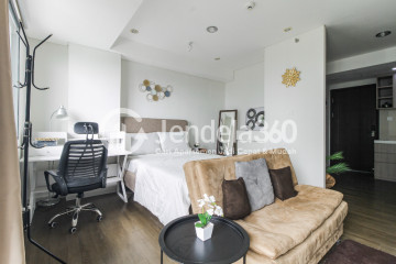 Bedroom Cozy Studio Apartment at Daan Mogot City Apartment Tower Blue Jay