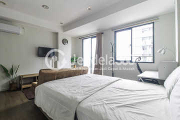 Bedroom Cozy Studio Apartment at Daan Mogot City Apartment Tower Blue Jay