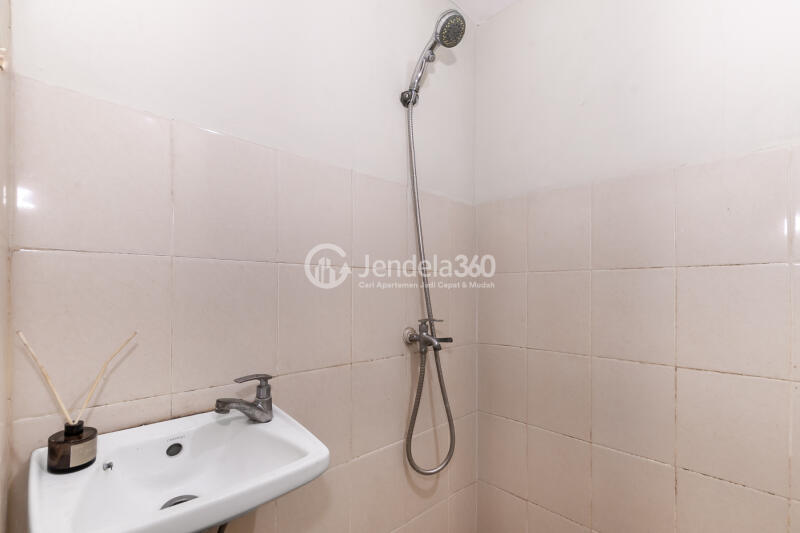 Bathroom Excellent Studio Apartment at Green Palm Residence Low Floor