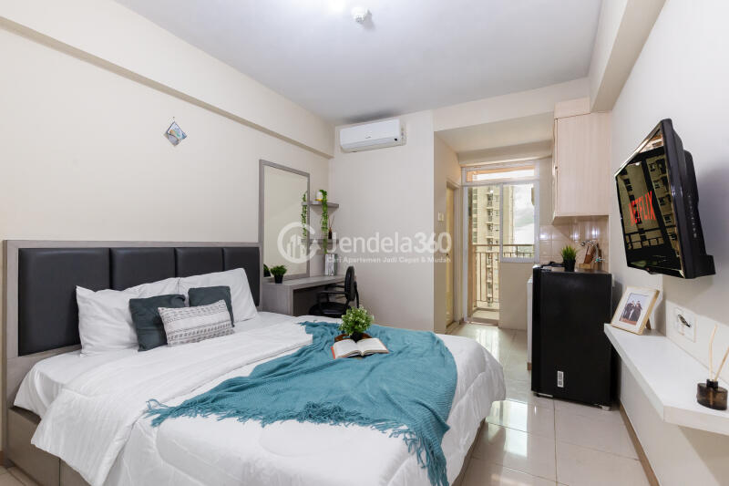 Bedroom Excellent Studio Apartment at Green Palm Residence Low Floor