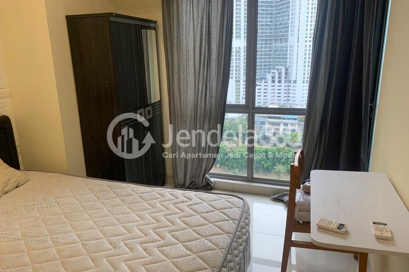 Bedroom The Mansion Kemayoran Bougenville 1BR View City