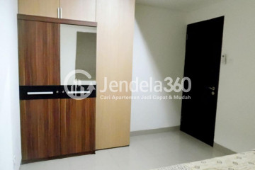 Bedroom Flawless 1BR Apartment Middle Floor with Swimming Pool View at Skyline Paramount Serpong