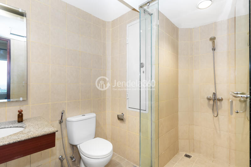 Bathroom Well Located 1BR Apartment Close to WTC Mangga Dua at Mediterania Marina Ancol Apartment