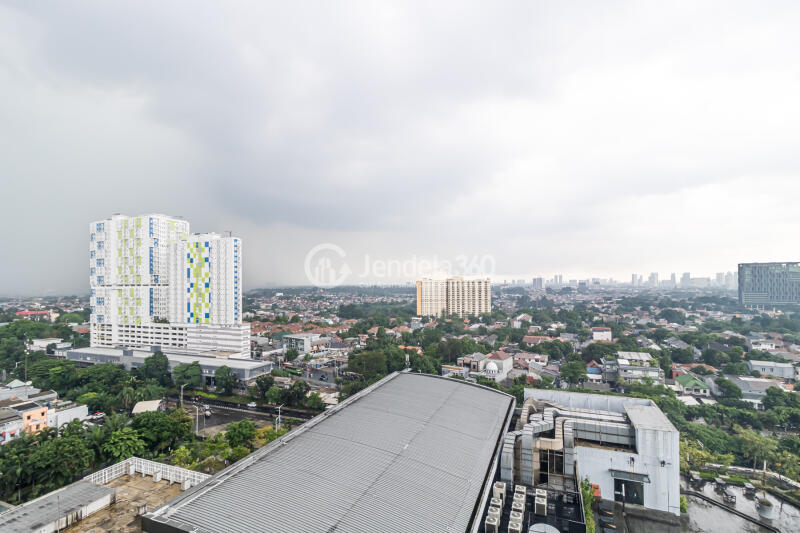 Balcony Comfy 1BR Apartment at Southgate Residence Connected to AEON Mall Tanjung Barat