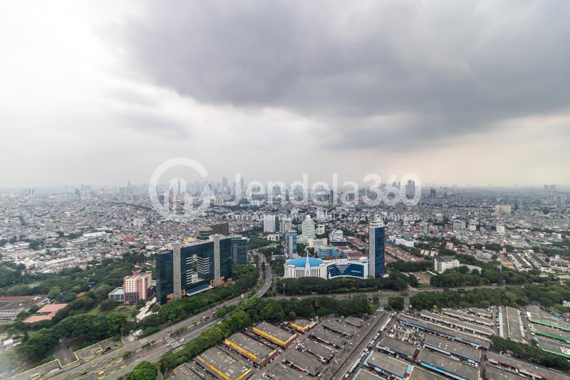 Balcony Menara Jakarta Apartment 2BR Fully Furnished