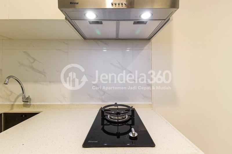 Kitchen Lovely Studio Apartment with A Comfortable Garden at Sky House Alam Sutera