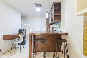 Kitchen Good Deal Studio Apartment Low Floor with City View at Tamansari Sudirman