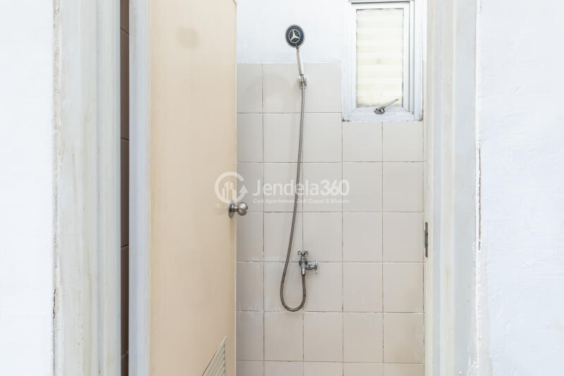 Bathroom Pancoran Riverside Apartment 2BR Fully Furnished