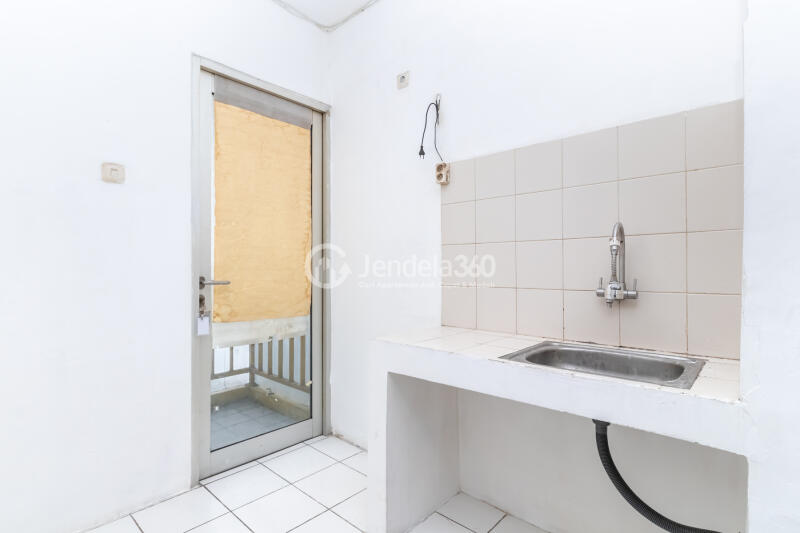 Kitchen Pancoran Riverside Apartment 2BR Fully Furnished