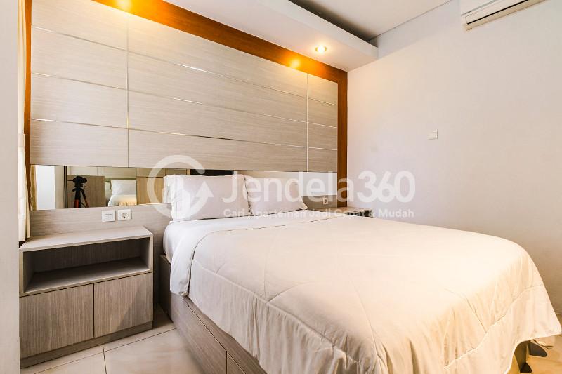 Bedroom 1 Modern Designed 2BR Apartment with Direct Access to Parking Lot