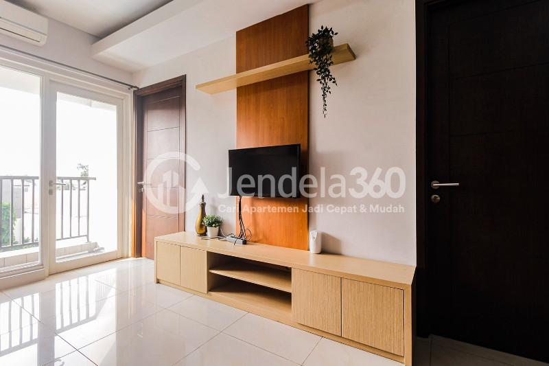 Living Room Modern Designed 2BR Apartment with Direct Access to Parking Lot