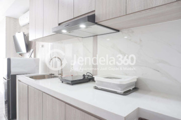 Kitchen High Floor Studio Apartment with City View at Daan Mogot City Apartment
