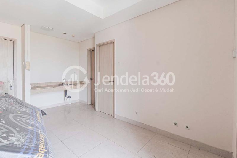 Living Room Elpis Residence Apartment 2BR Semi Furnished