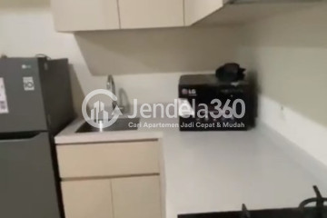 Kitchen 3BR Sedayu City Apartment at Low Floor