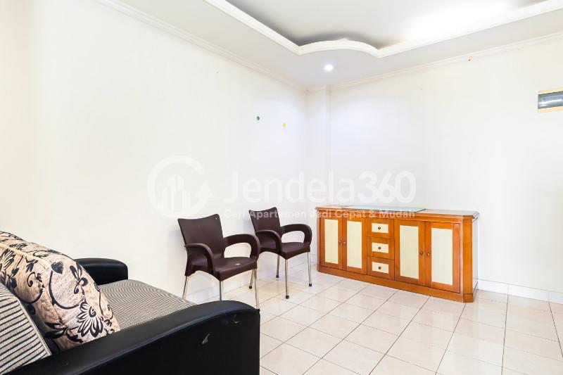 Living Room Spotless 1BR Apartment at Permata Eksekutif Apartment Tower 2