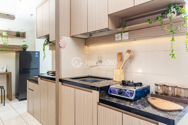 Kitchen Studio Puri Park View Apartment at Tower CB