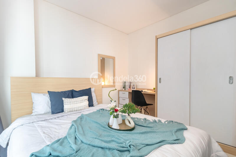 Bedroom Middle Floor Studio Apartment with City View at Brooklyn Alam Sutera Apartment