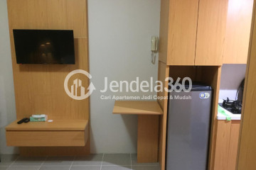 Bedroom Modern Studio Apartment at Altiz Apartment Low Floor