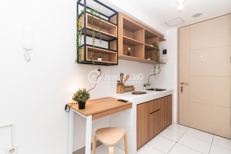 Kitchen Studio Apartment with City View at Tokyo Riverside Apartment