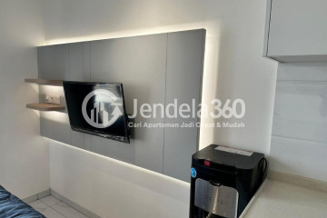 Bedroom High Floor Studio Apartment with  View at Sky House Alam Sutera