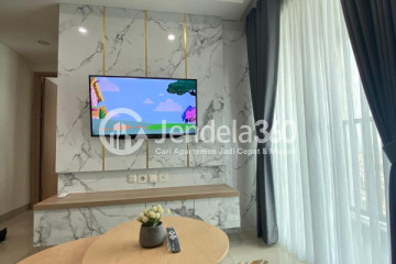 Living Room Flawless 2BR Apartment High Floor with  View at Embarcadero Bintaro Apartment