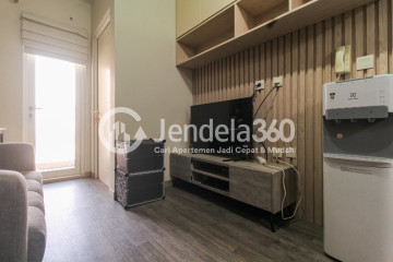 Living Room Tidy 2BR Apartment at The Springlake Summarecon Low Floor