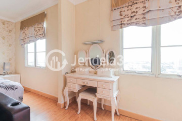 Bedroom 1 Middle Floor 2BR Apartment with Utara View at MOI Frenchwalk