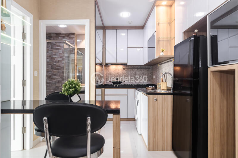 Kitchen Fancy 1BR Apartment Low Floor with  View at MOI City Home