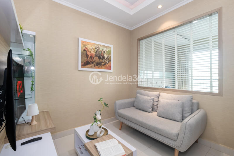 Living Room Fancy 1BR Apartment Low Floor with  View at MOI City Home