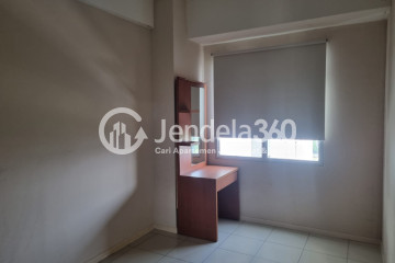 Bedroom 1 2BR Green Lake Sunter Apartment at Low Floor