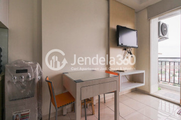 Dining Room Homey 1BR Apartment Middle Floor with garden golf View at Gardenia Boulevard Apartment