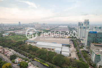 Balcony High Floor Studio Apartment with  View at Tifolia Apartment