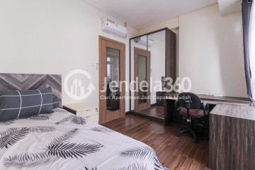 Bedroom High Floor 1BR Apartment with Swimming Pool View at Puri Orchard Apartment