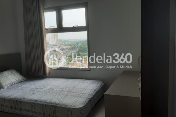 Bedroom Homey 1BR Apartment at Springwood Residence Tower A