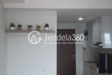 Dining Room Homey 1BR Apartment at Springwood Residence Tower A