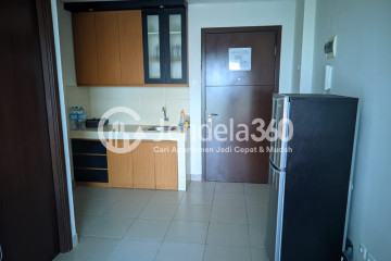 Kitchen 1BR Saveria Apartment at Low Floor