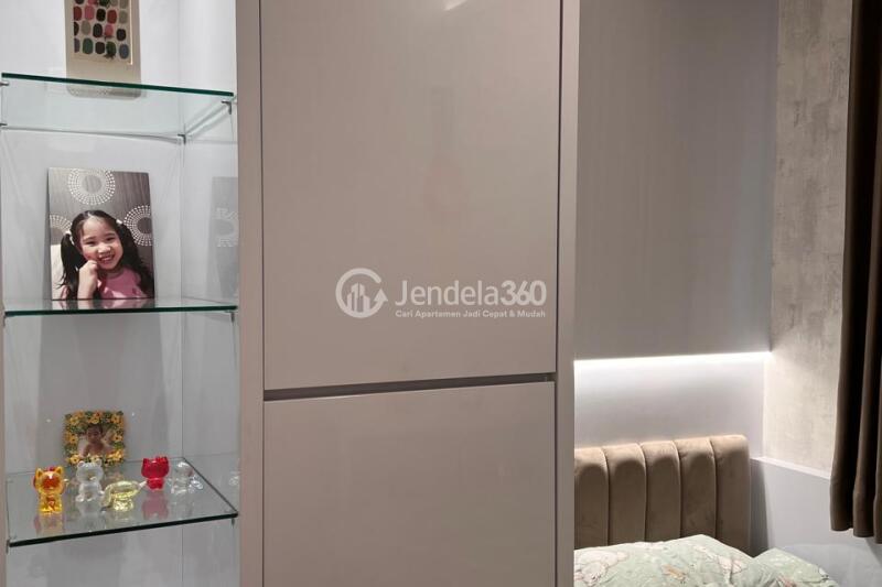 Bedroom 2 Fancy 2BR Apartment Low Floor with City View at Grand Madison Apartment