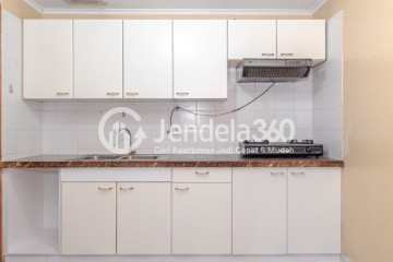 Kitchen Flawless 3BR Apartment Middle Floor with City View at Wesling Kedoya Apartment