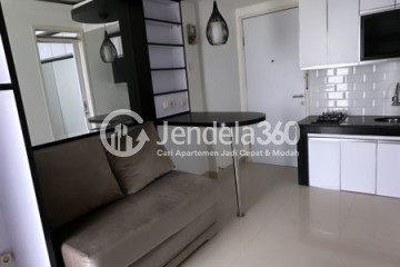 Living Room Green Park View Apartment 1BR View City
