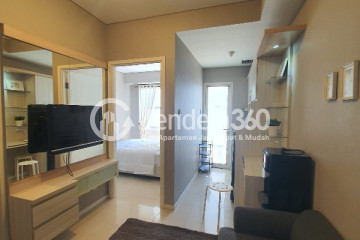 Living Room Simply Look 1BR Apartment Low Floor with City View at Parahyangan Residence