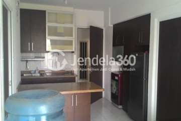 Kitchen 3BR Mutiara Bekasi Apartment at Low Floor