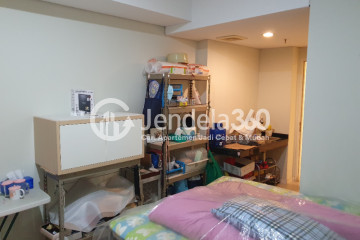 Bedroom Studio Apartment with  View at Metro Park Residence