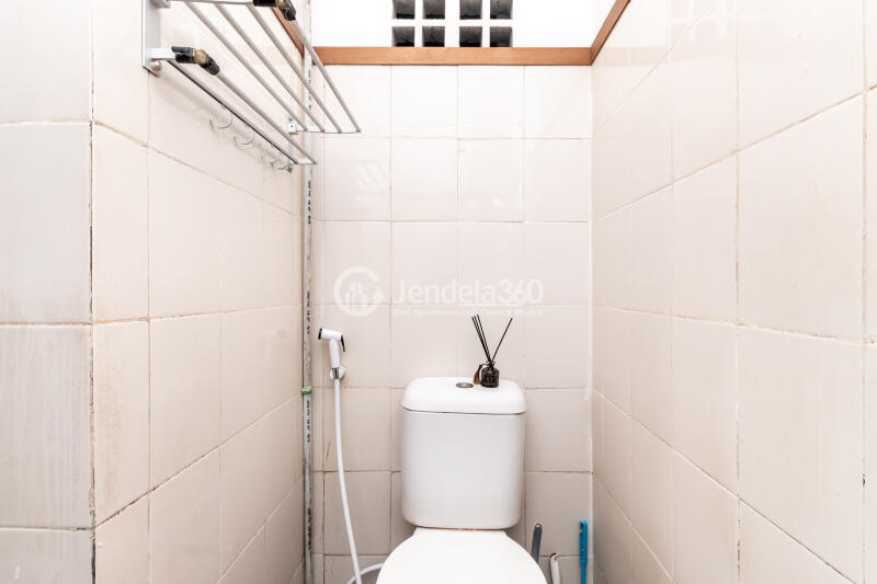 Bathroom Simply Look 2BR Apartment at Pancoran Riverside Apartment High Floor