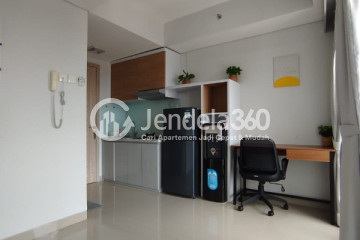 Living Room 1BR Taman Melati Sinduadi Apartment at Low Floor
