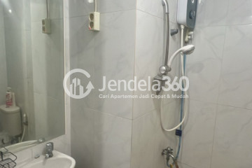 Bathroom Spotless Studio Apartment Low Floor with City View at Urban Heights Residence